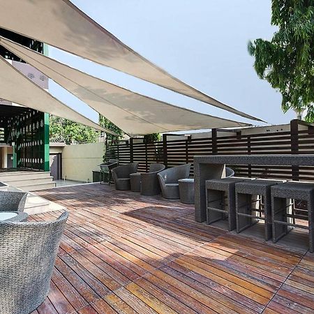 The Palm Spring A Boutique Hotel Naraina Ню Делхи Екстериор снимка
