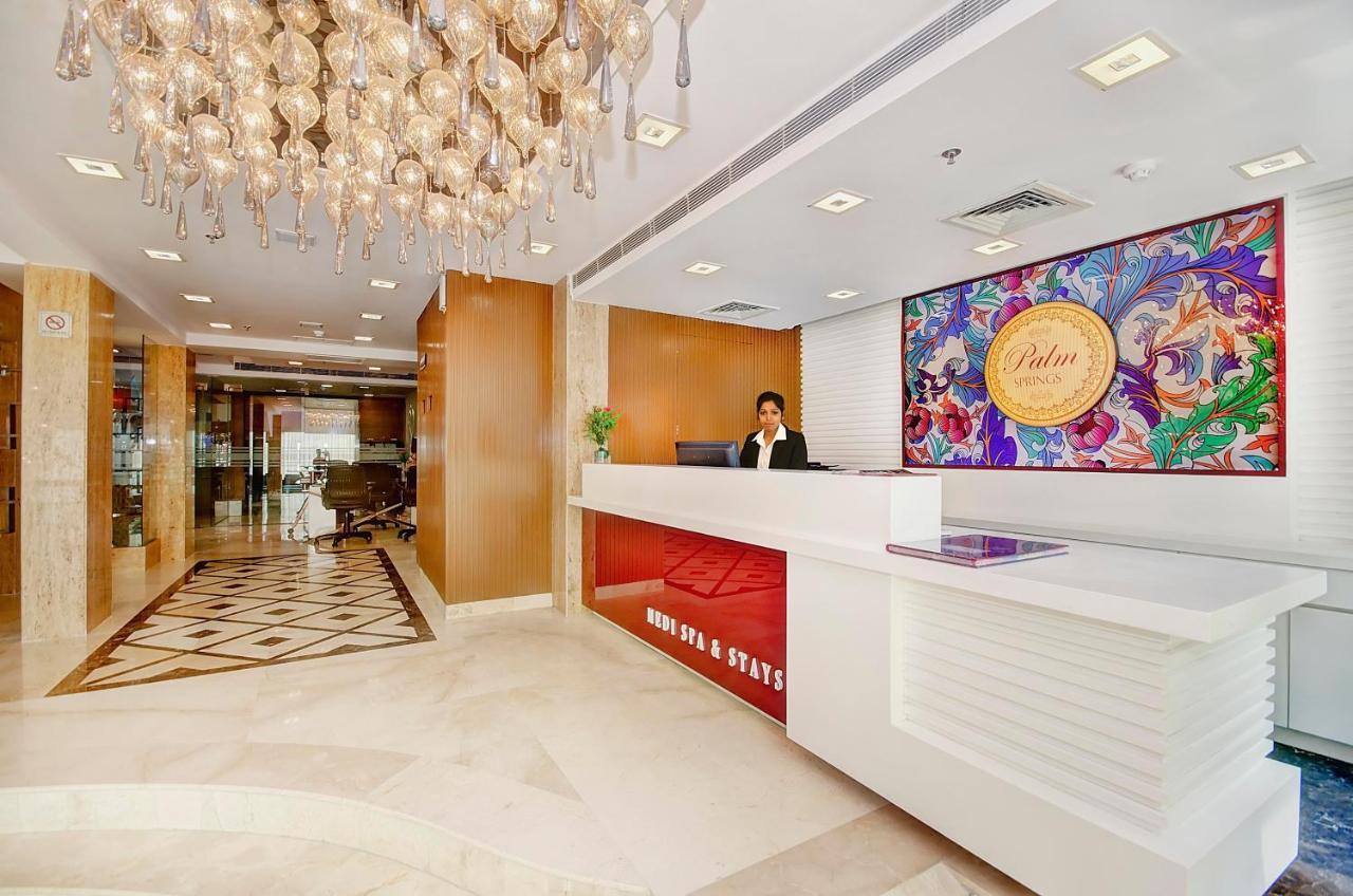 The Palm Spring A Boutique Hotel Naraina Ню Делхи Екстериор снимка